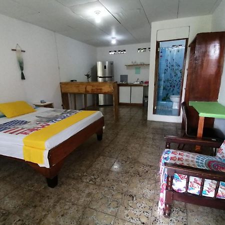 Magic Flower Rooms Cahuita Extérieur photo